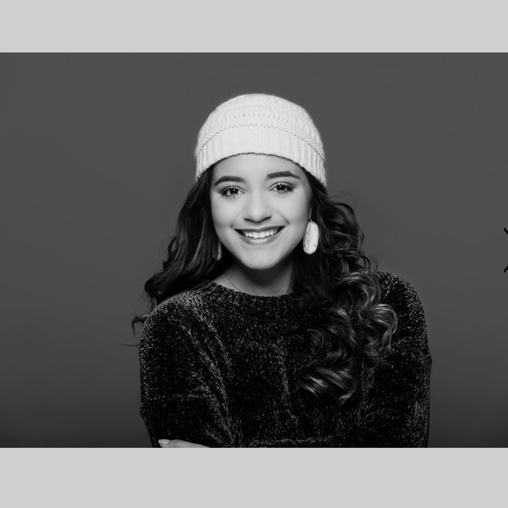 Meet your Posher, Emma